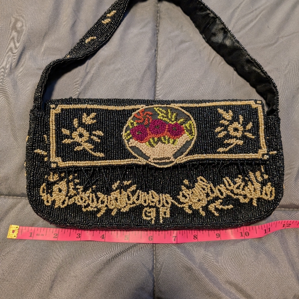 Christiana beaded clutch